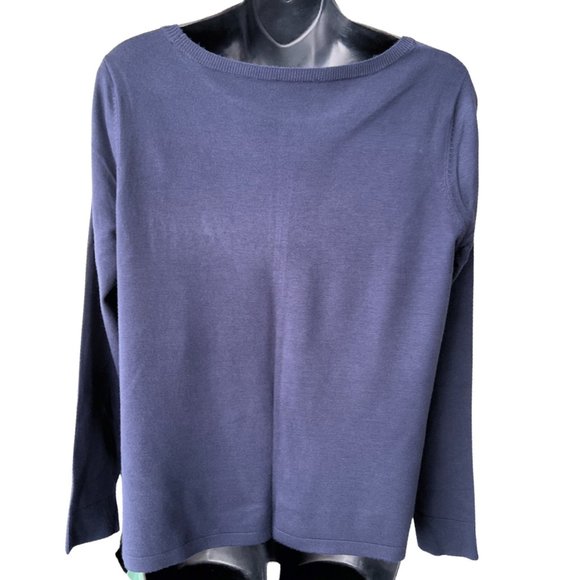 🌸4/$50🌸 Faux Suede Scoopneck Sweater - Picture 6 of 9